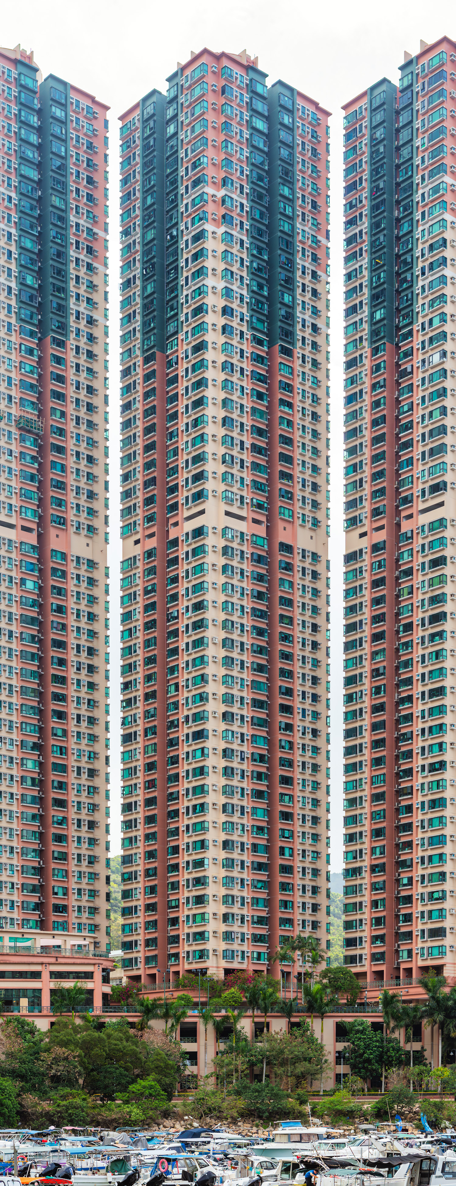 Oscar by the Sea Tower 6, Hong Kong - View from the west. © Mathias Beinling